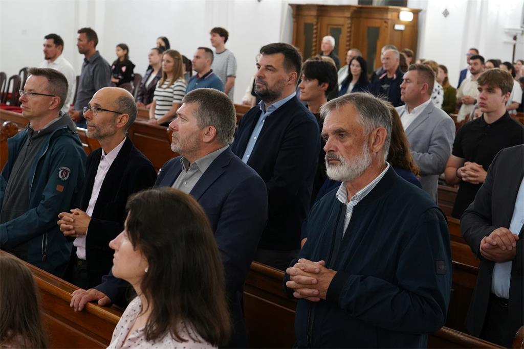 Profesori, studenti i đaci na misi zahvalnici u varaždinskoj katedrali 
